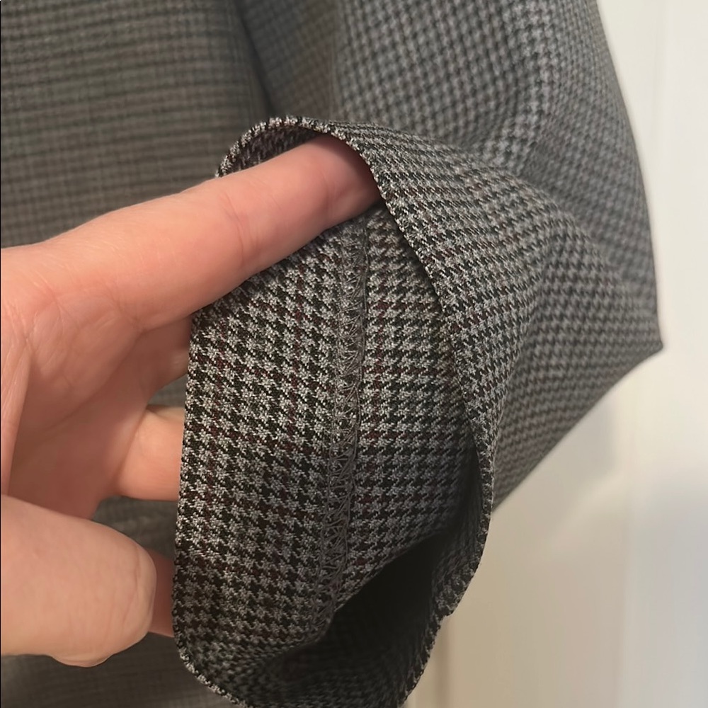 Alfred Dunner women’s houndstooth Blazer - Black and White - Picture 3 of 7